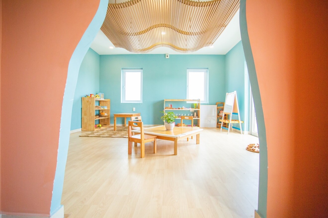 Một góc không gian học tập cho các bé tại Em Maison Preschool. 